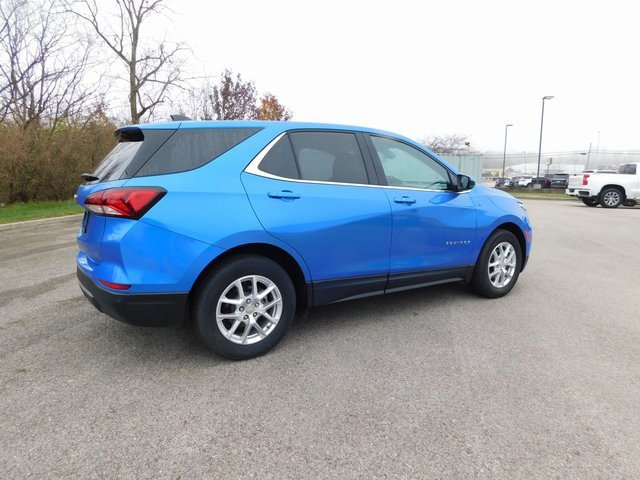 Used 2024 Chevrolet Equinox LT image 3