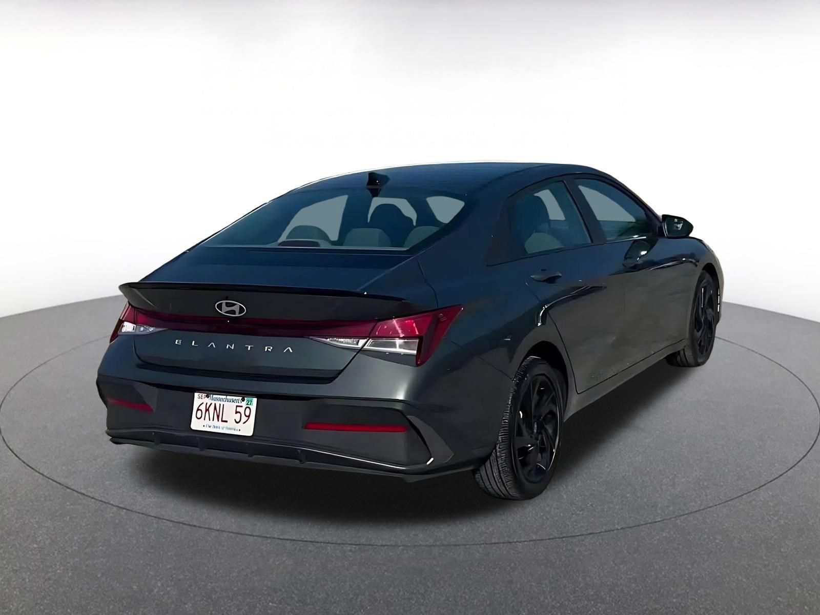 Used 2026 Hyundai Elantra Sport FWD image 15