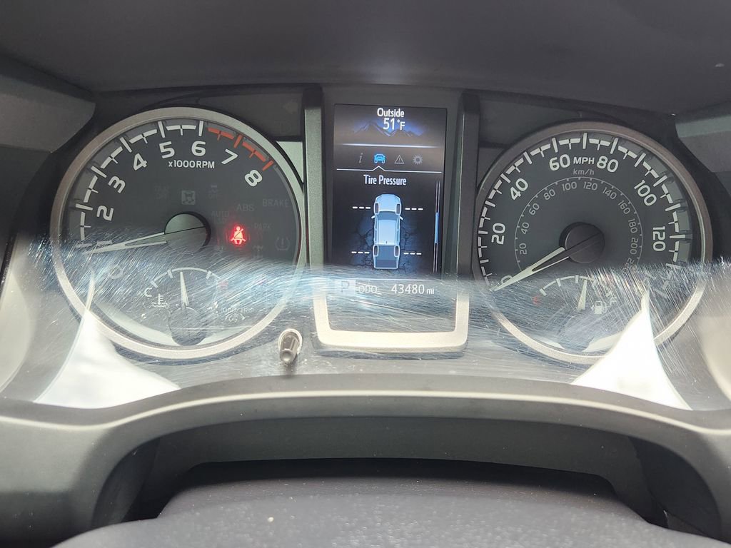 Used 2023 Toyota Tacoma TRD Off-Road w/ Black Out Package (TMS) AWD/4WD image 7