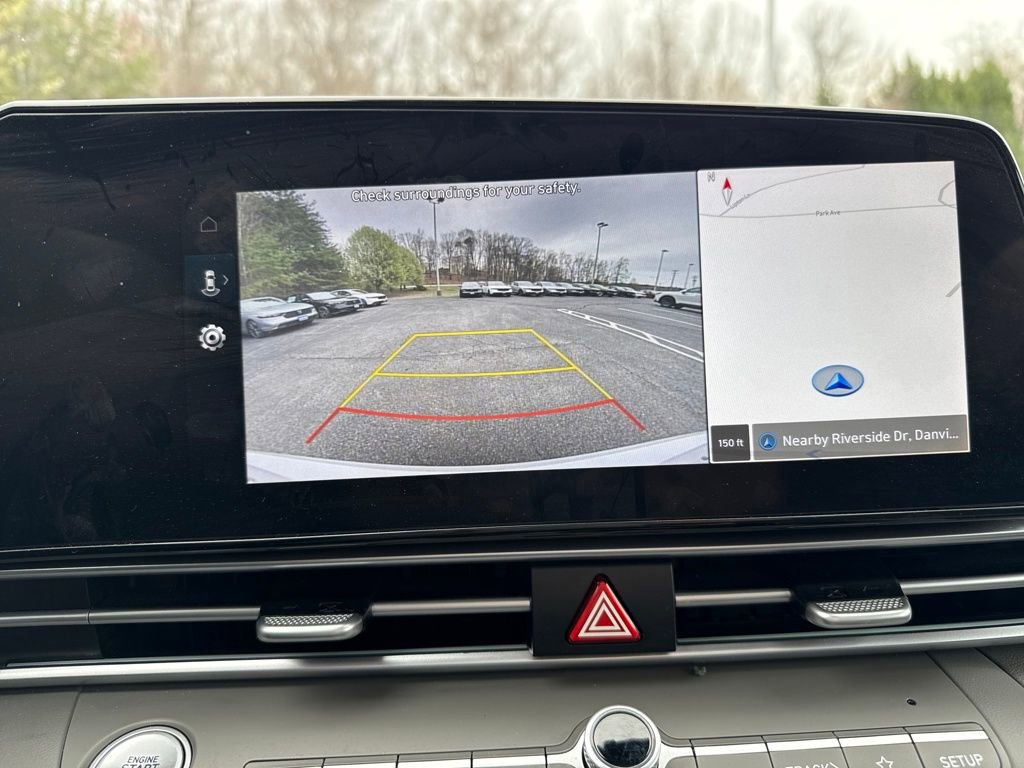 Used 2025 Hyundai Elantra SEL image 23