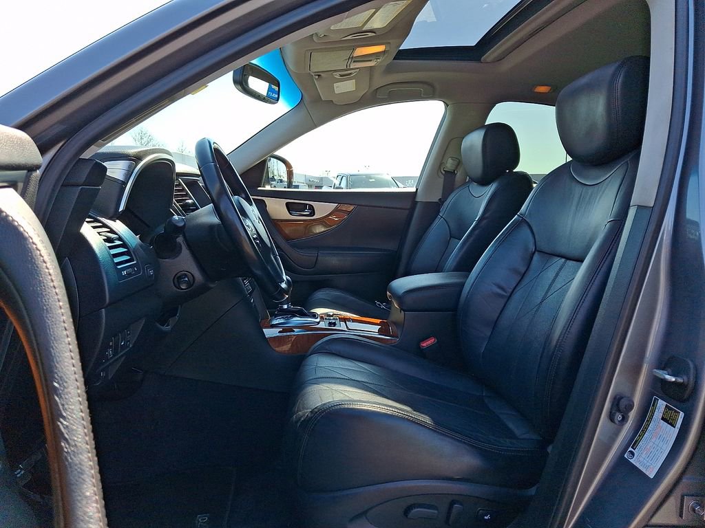 Used 2015 INFINITI QX70 AWD w/ Premium Package image 13