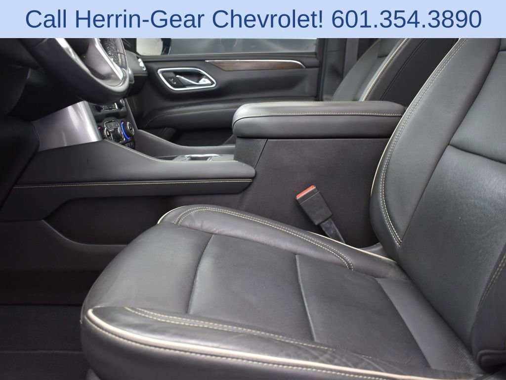 Used 2021 Chevrolet Tahoe Premier w/ Premium Package RWD image 13