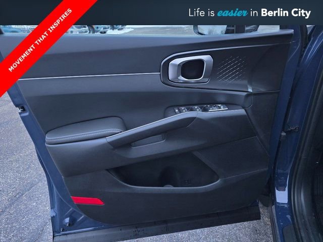 New 2026 Kia Sorento S w/ S Panoramic Sunroof Package image 26