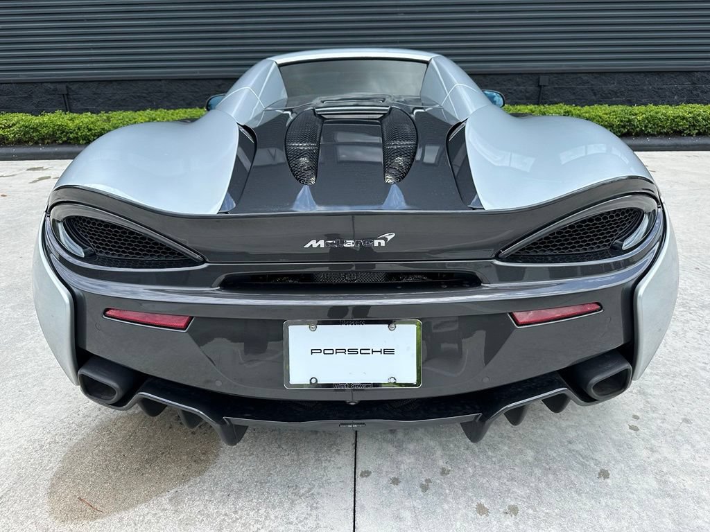 Used 2019 McLaren 570S Spider RWD image 14