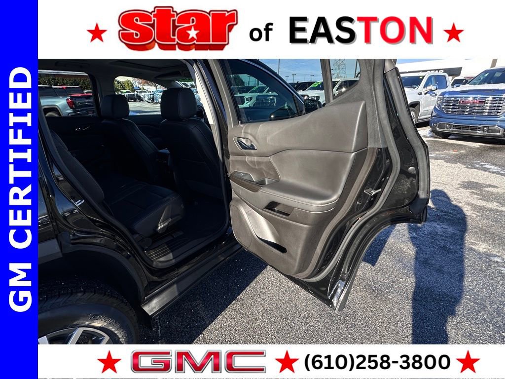 Certified 2022 GMC Acadia SLT w/ Technology Package image 16