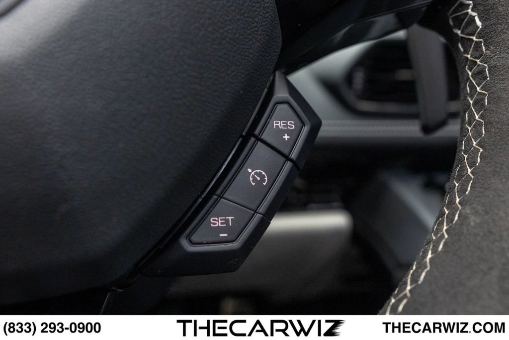 Used 2024 Lamborghini Huracan EVO AWD/4WD image 53