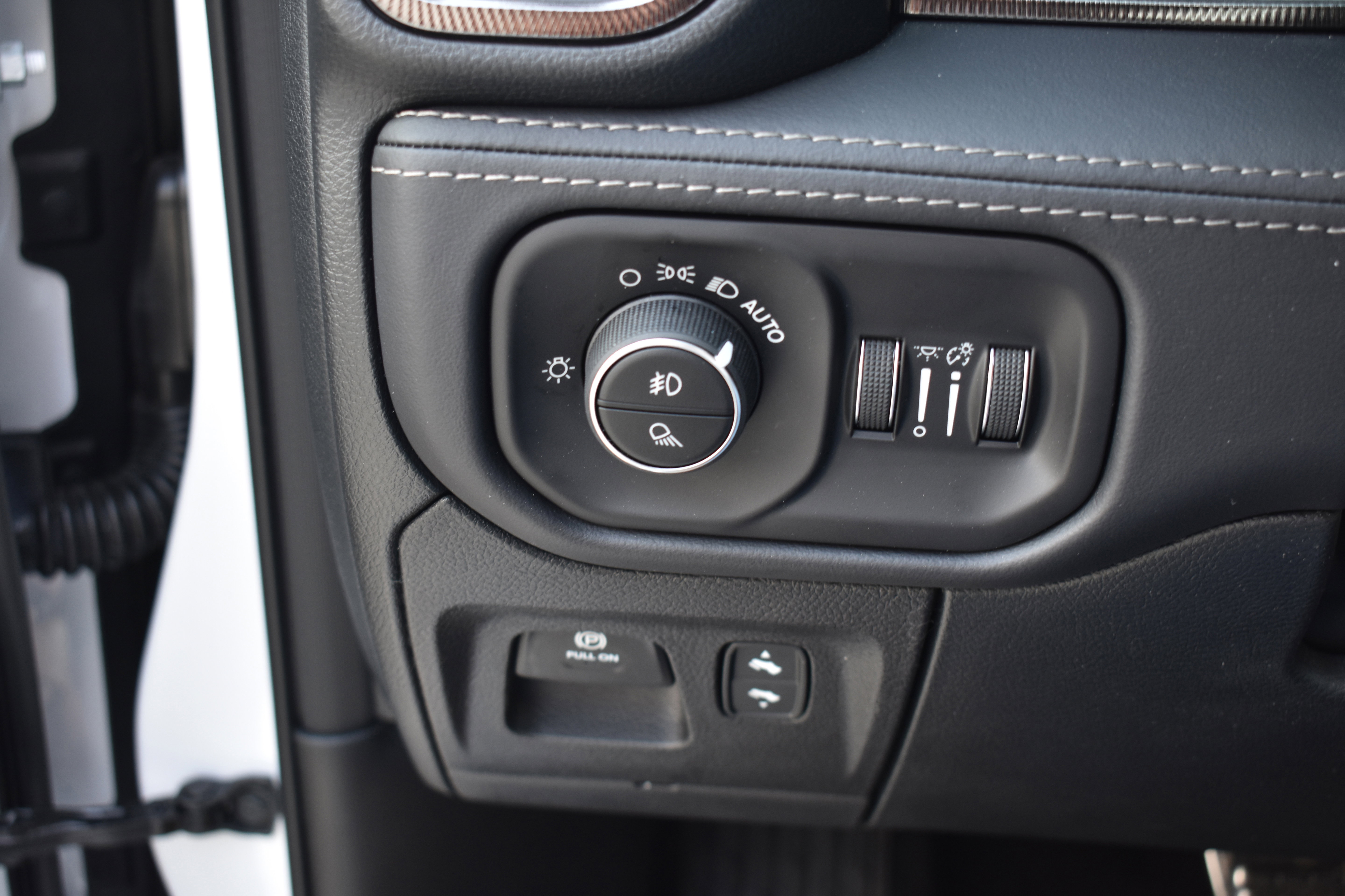 New 2026 RAM 1500 RHO image 16