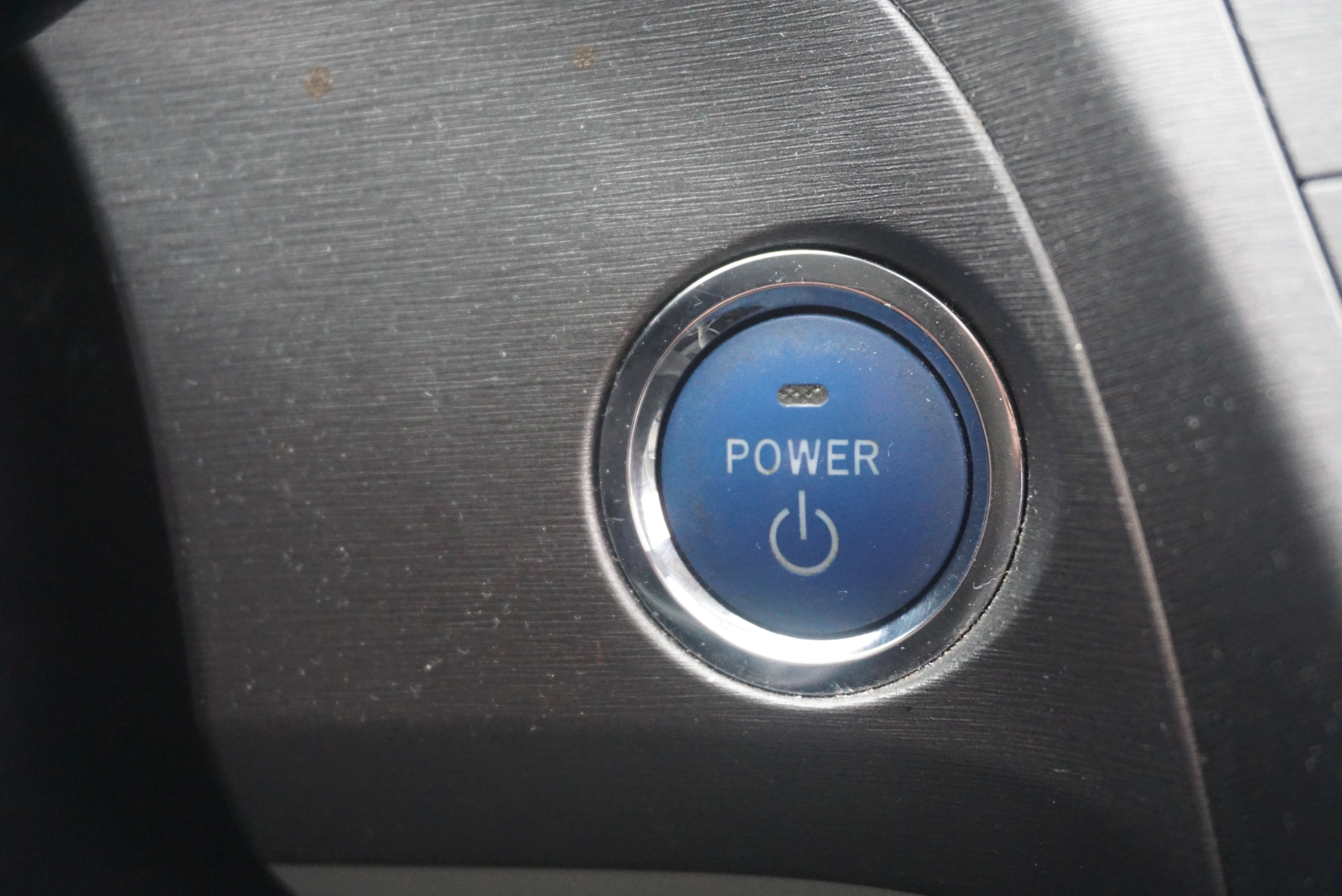 Used 2014 Toyota Prius Three w/ Solar Roof Package image 12