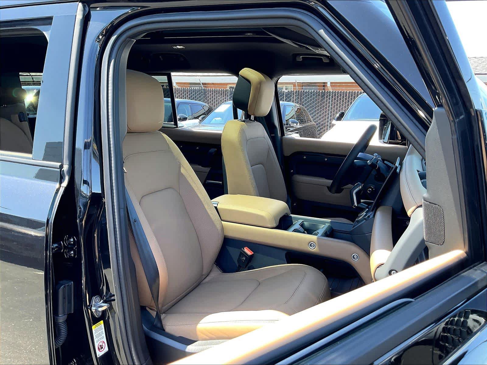 New 2026 Land Rover Defender 130 S AWD/4WD image 32