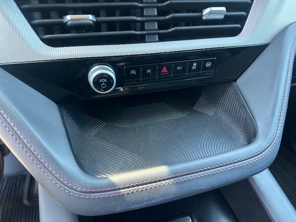 New 2025 Ford Explorer Active w/ Active Comfort Package image 23