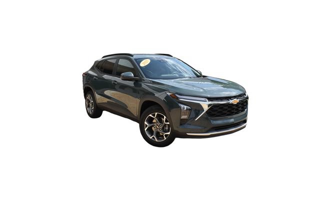 Used 2025 Chevrolet Trax LT FWD image 2