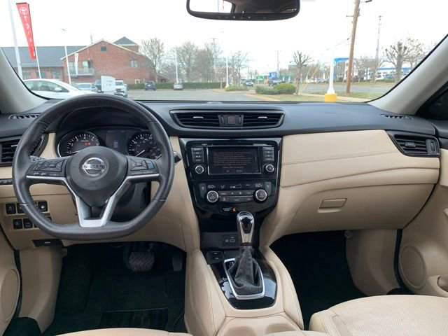 Used 2020 Nissan Rogue SL image 15