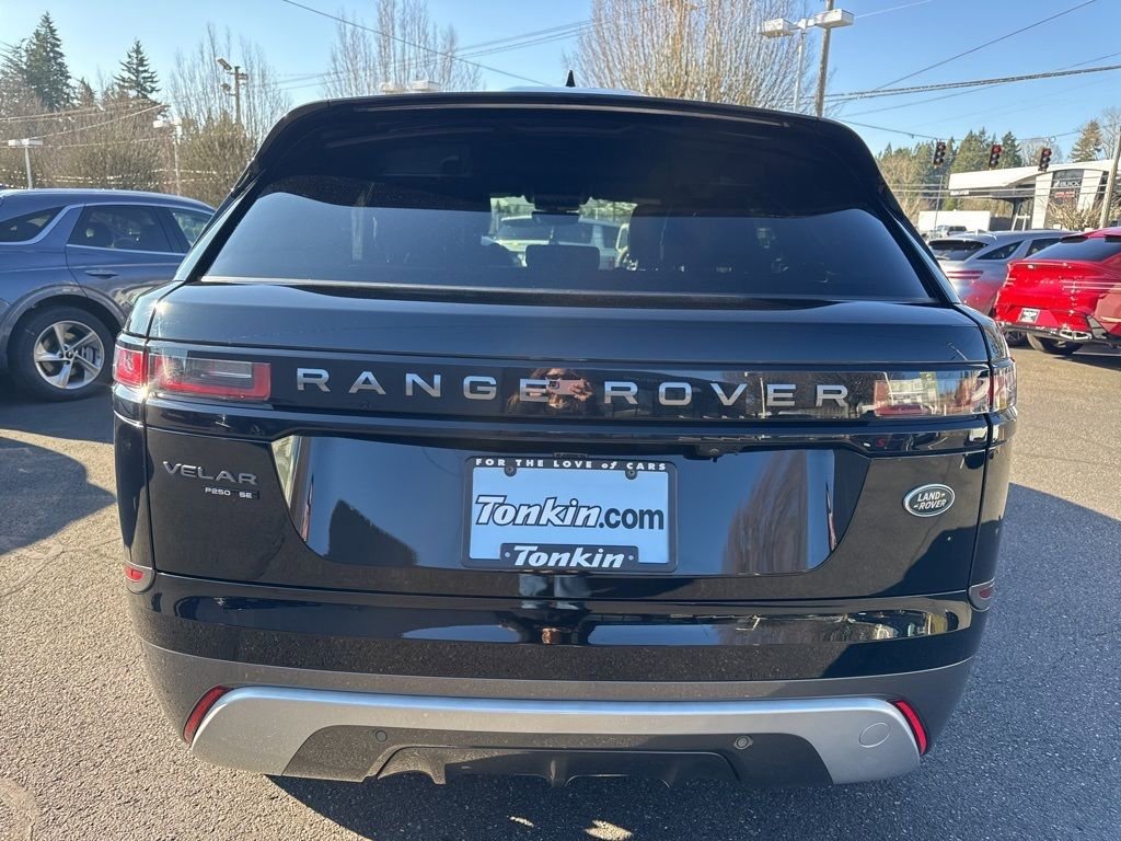 Used 2019 Land Rover Range Rover Velar R-Dynamic SE image 6