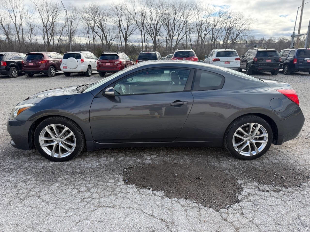 Used 2011 Nissan Altima 3.5 SR w/ 3.5SR Premium Pkg FWD image 6