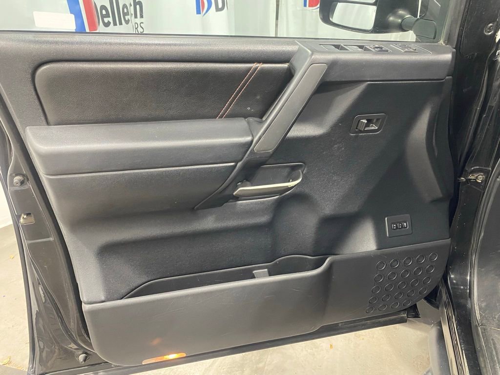 Used 2012 Nissan Titan PRO-4X w/ Pro-4x Luxury Pkg image 11