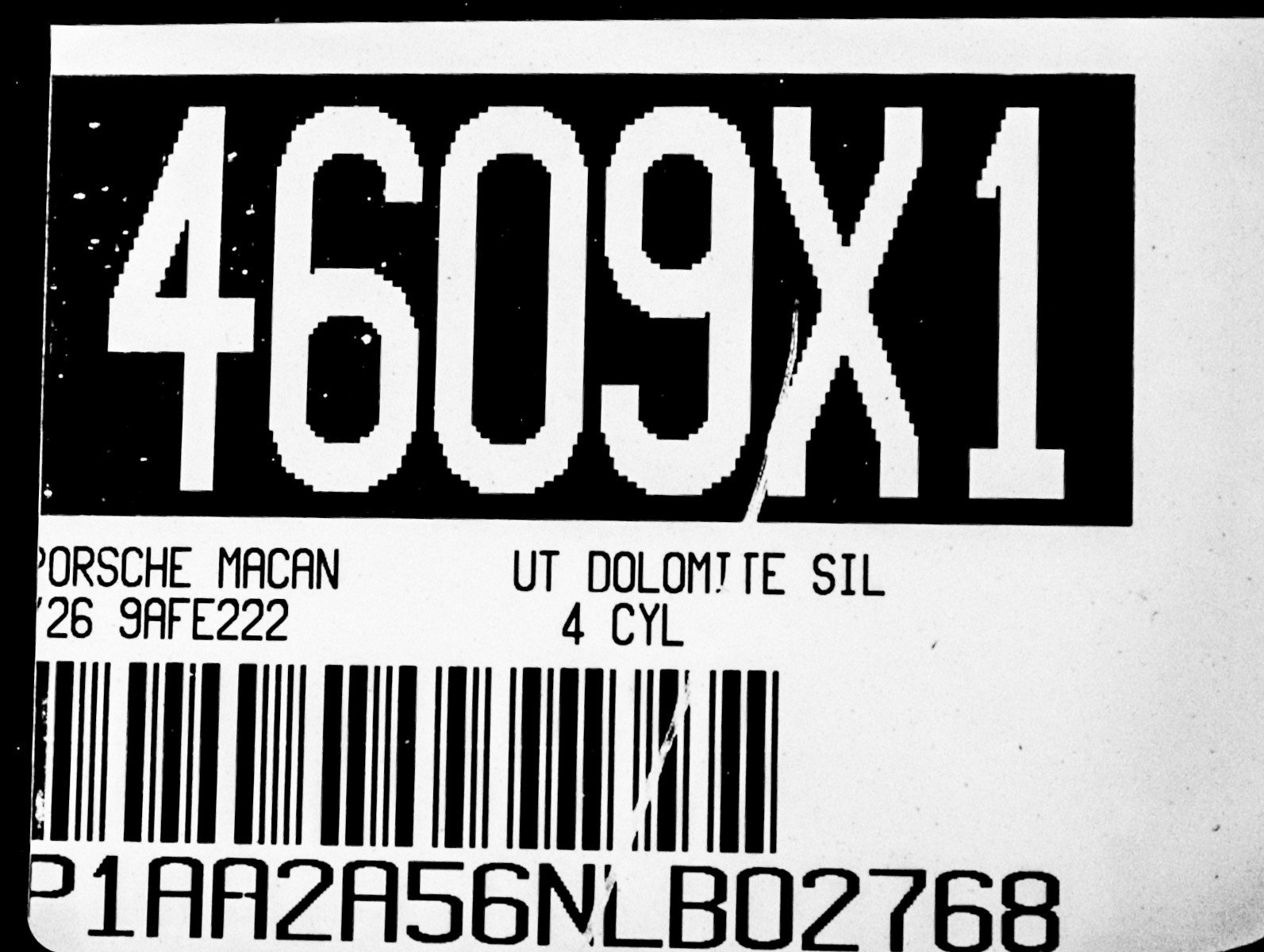 Certified 2022 Porsche Macan image 31