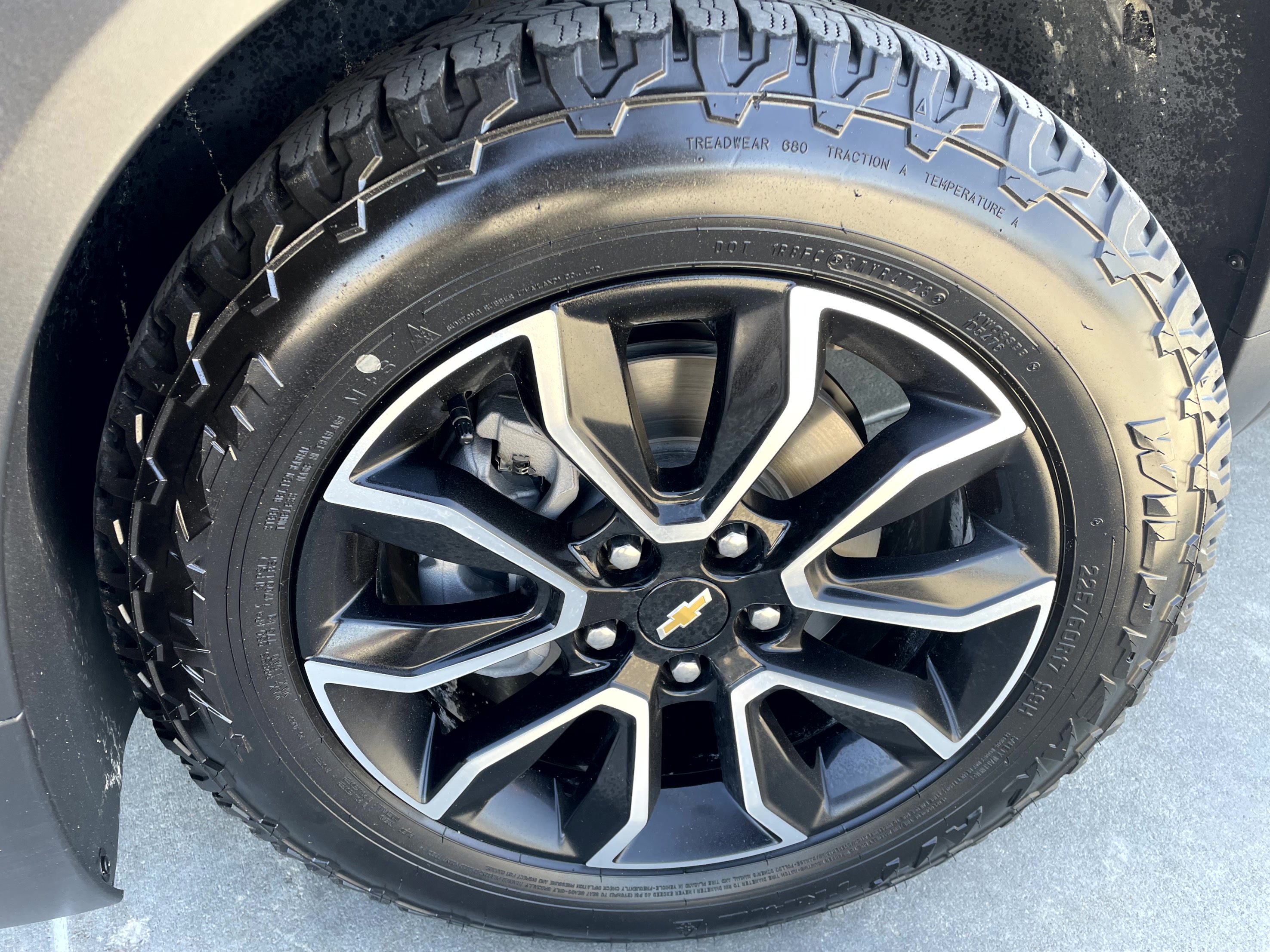 Used 2021 Chevrolet TrailBlazer ACTIV w/ Sun and Liftgate Package AWD/4WD image 6