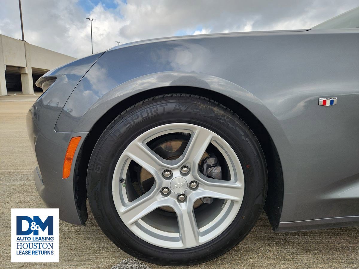 Used 2020 Chevrolet Camaro LT image 4