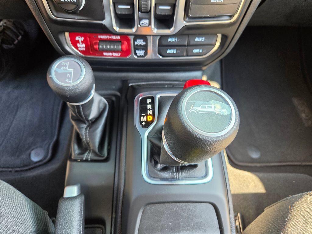 Used 2026 Jeep Gladiator Rubicon AWD/4WD image 21