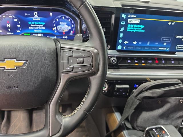 Used 2024 Chevrolet Silverado 1500 High Country w/ High Country Premium Package AWD/4WD image 12