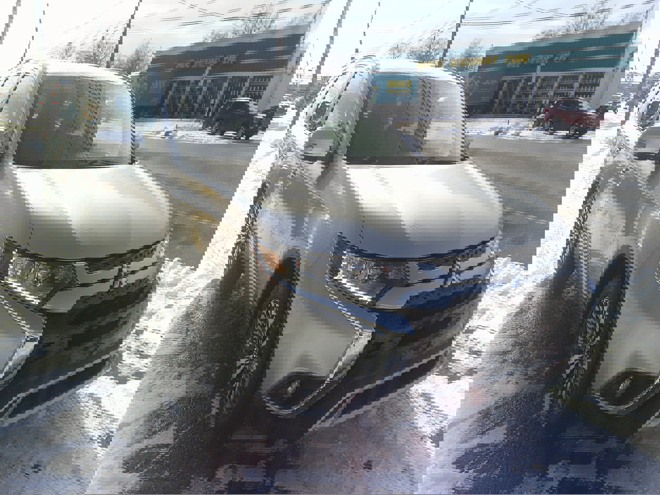 Used 2020 Mitsubishi Outlander SEL image 8