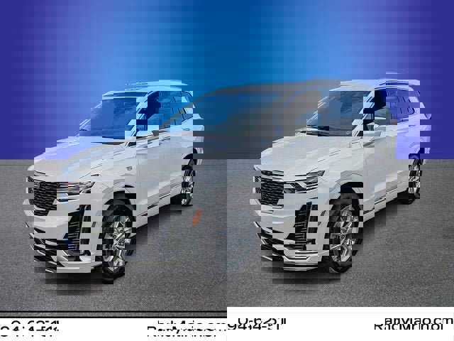 New 2025 Cadillac XT6 Luxury