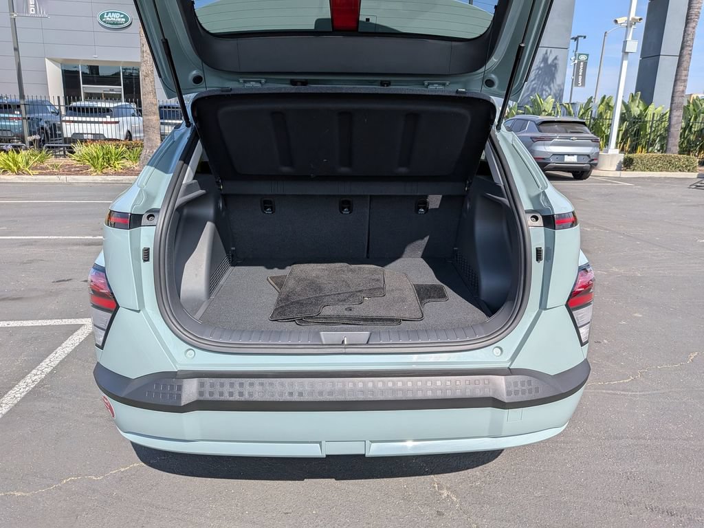 Certified 2024 Hyundai Kona SEL FWD image 31