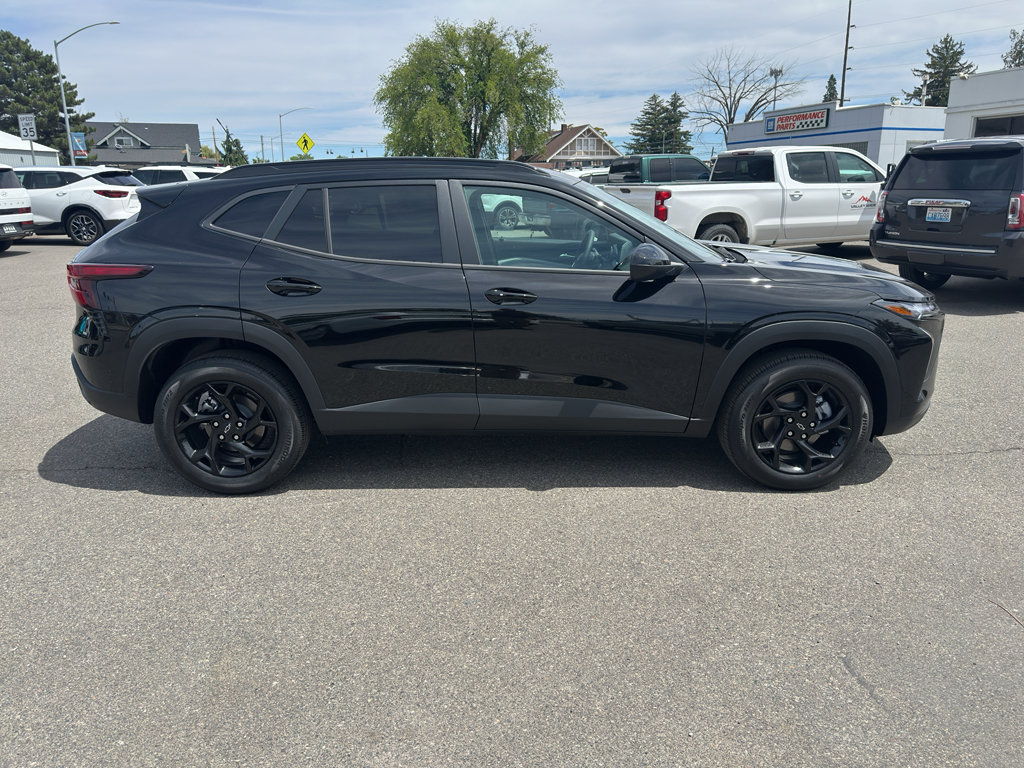New 2026 Chevrolet Trax LT w/ Driver Confidence Package FWD image 23