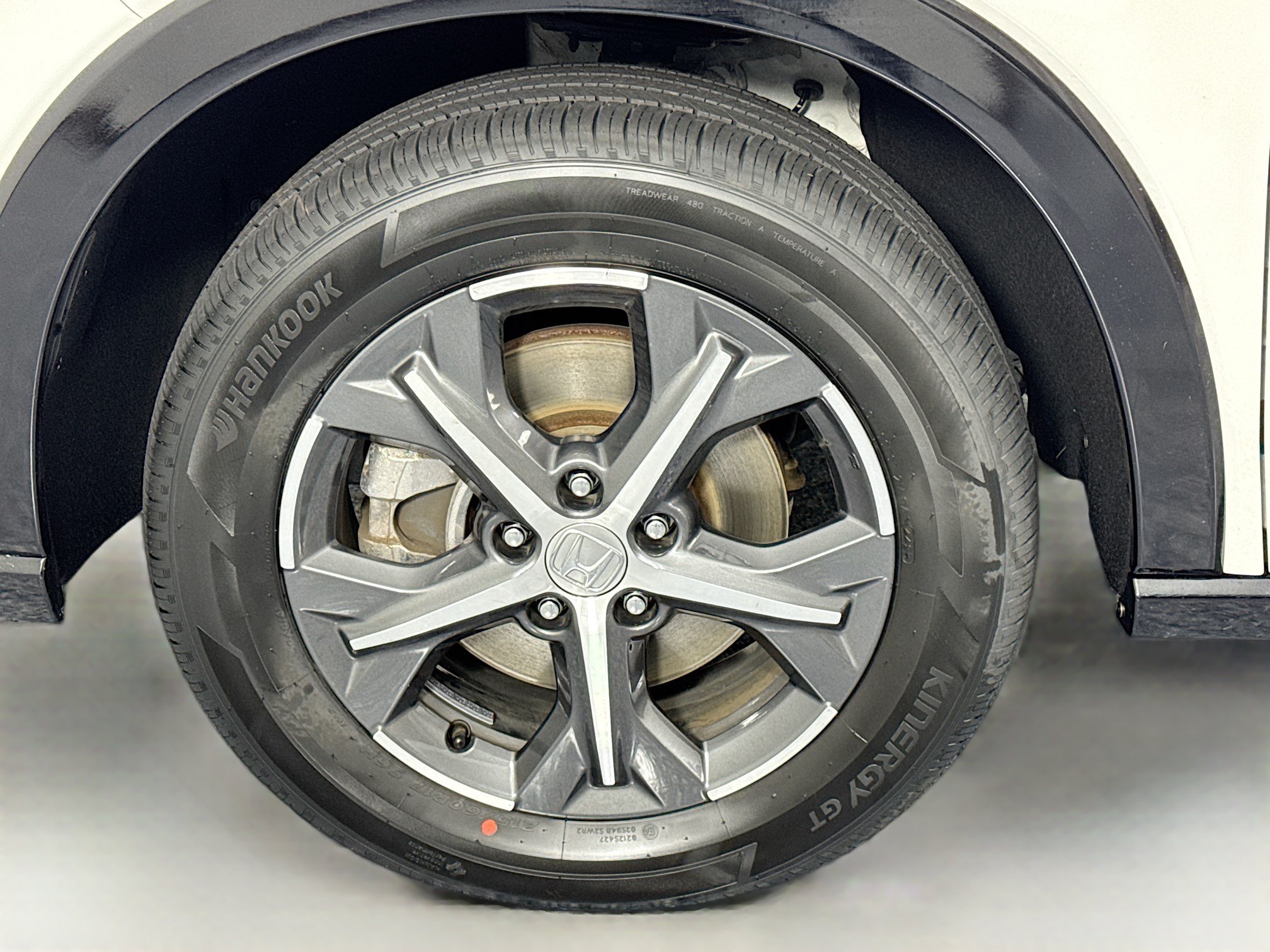 Certified 2024 Honda HR-V EX-L image 30