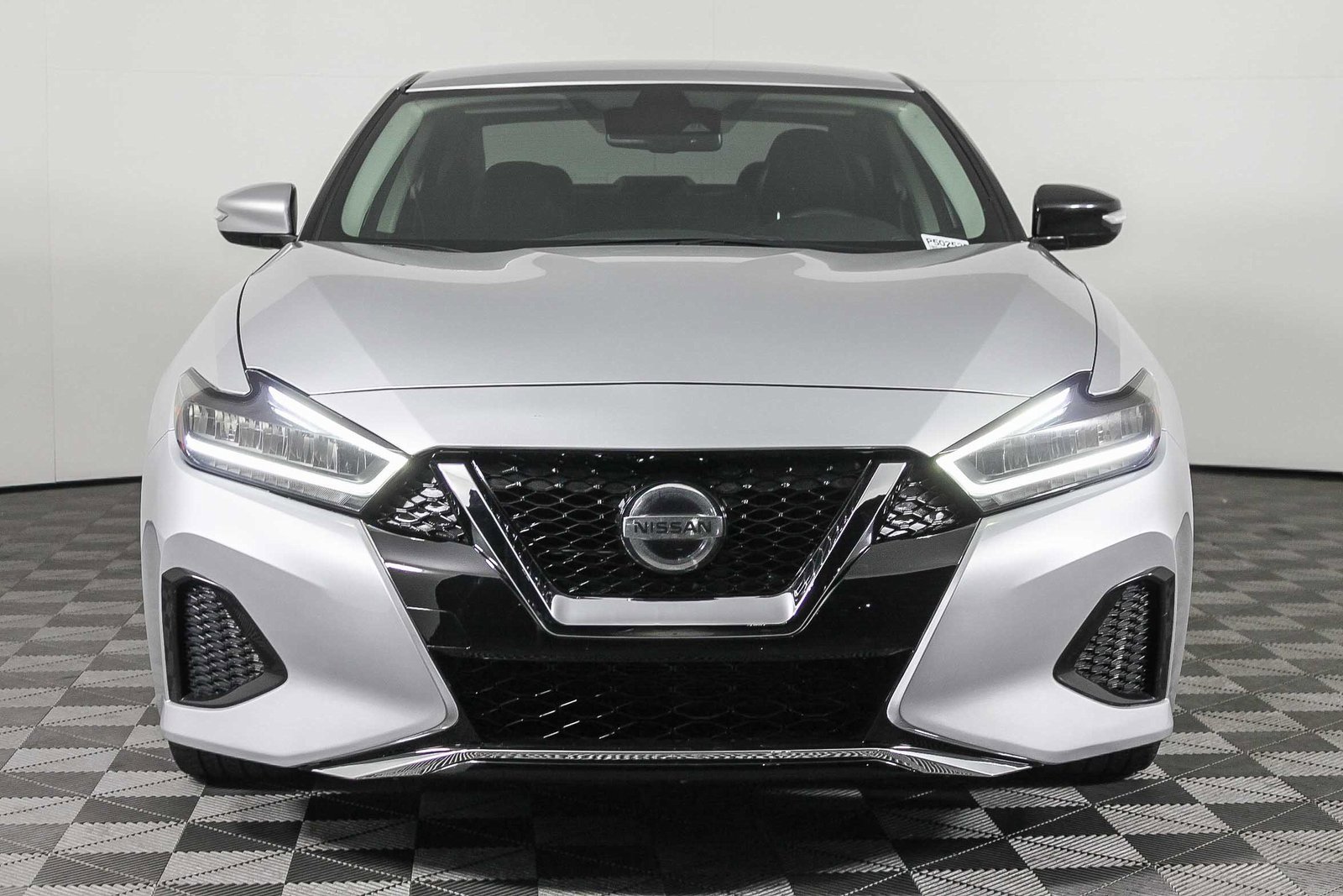 Certified 2022 Nissan Maxima SV w/ Floor Mat Group image 2