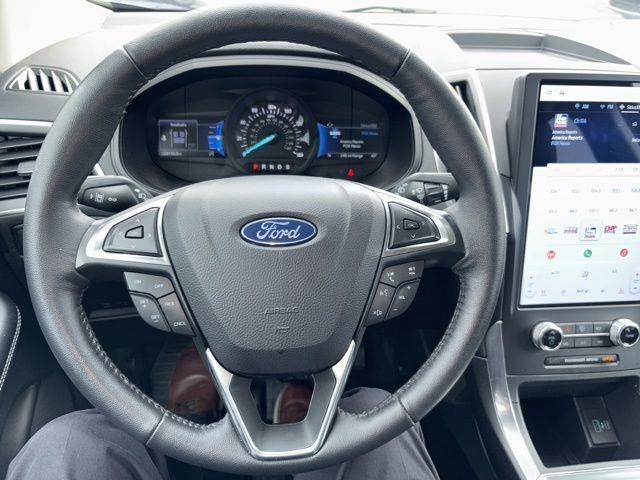 Certified 2024 Ford Edge Titanium AWD/4WD image 28