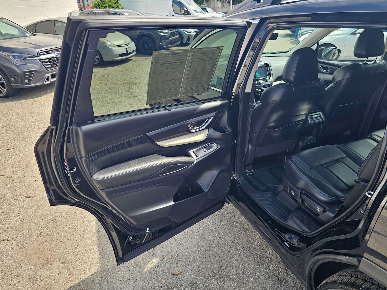 Used 2019 Subaru Ascent Limited AWD/4WD image 17