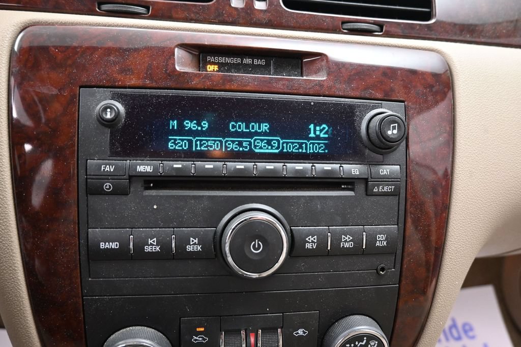 Used 2008 Chevrolet Impala LT w/ Luxury Edition Package FWD image 35