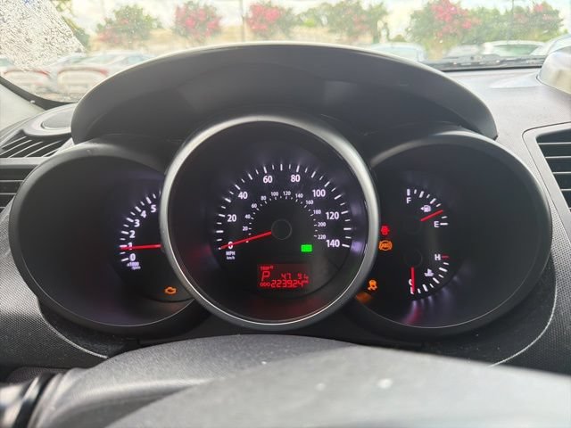 Used 2012 Kia Soul + w/ Audio Pkg FWD image 3