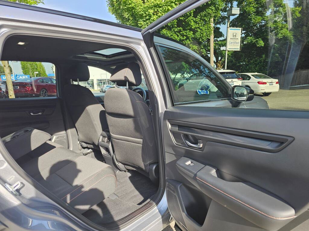 Used 2024 Honda CR-V Sport image 14