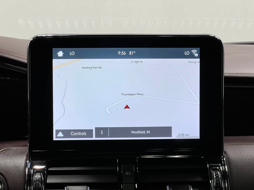 Used 2019 Lincoln Navigator Black Label w/ Cargo Package AWD/4WD image 11