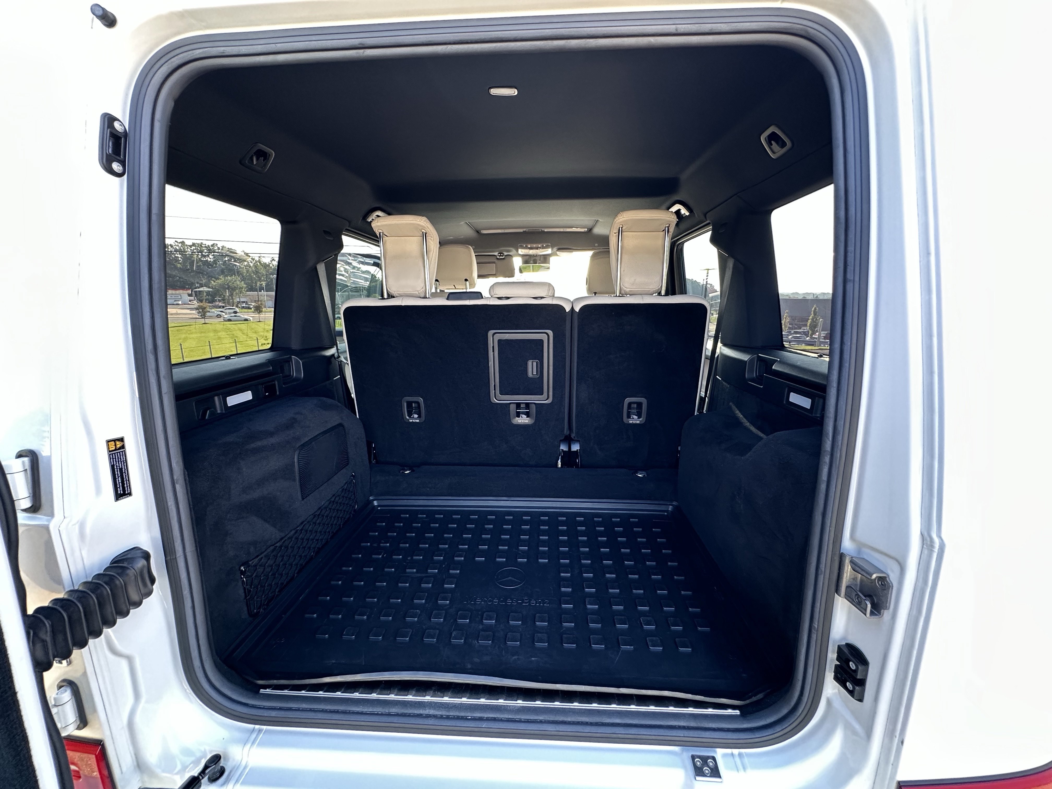 Used 2022 Mercedes-Benz G 550 image 32