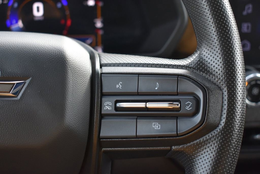 Used 2023 Chevrolet Colorado Trail Boss w/ Advanced Trailering Package image 17