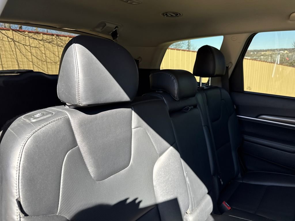 Used 2024 Kia Telluride LX image 23