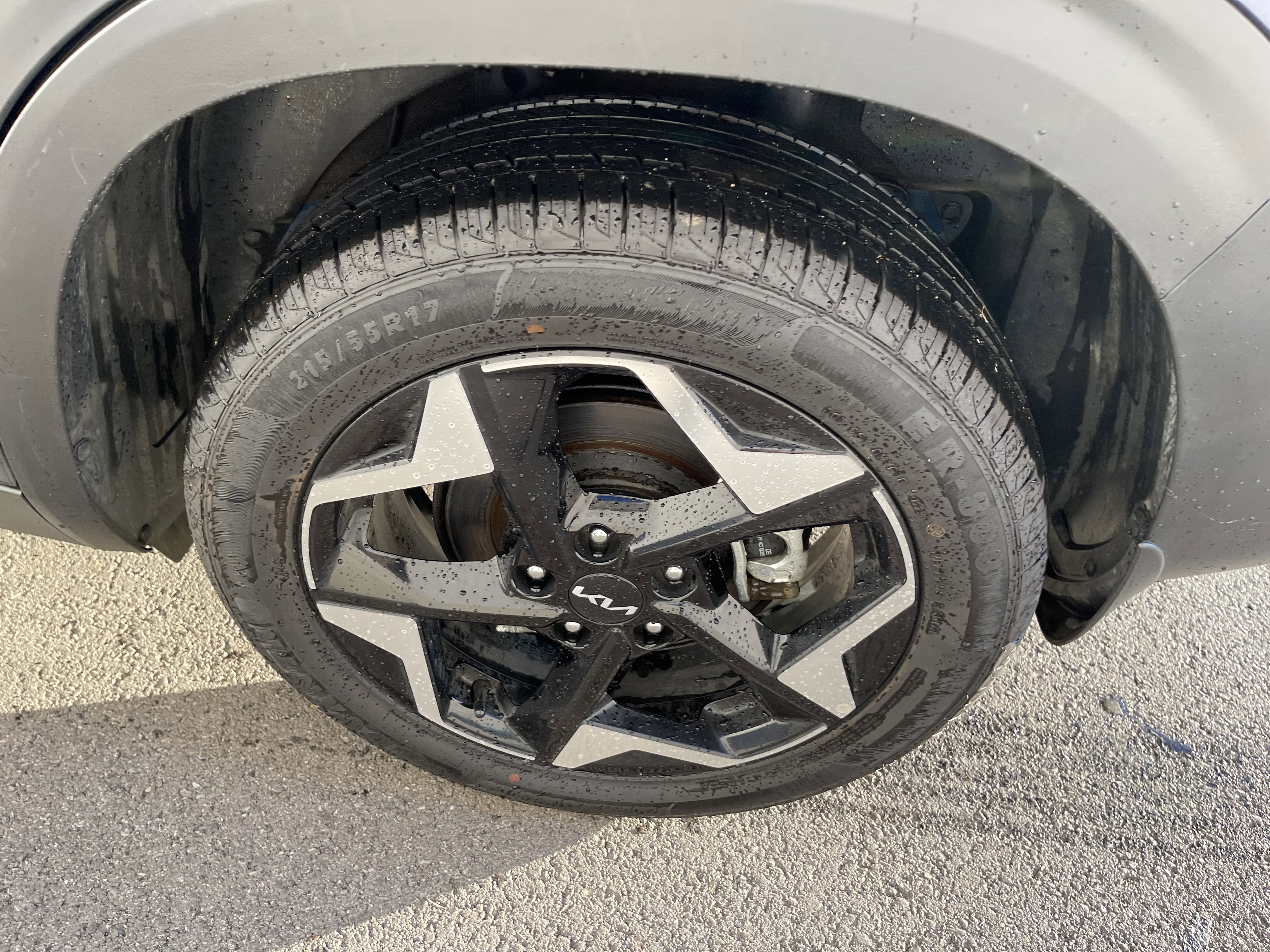 Used 2024 Kia Seltos EX image 39