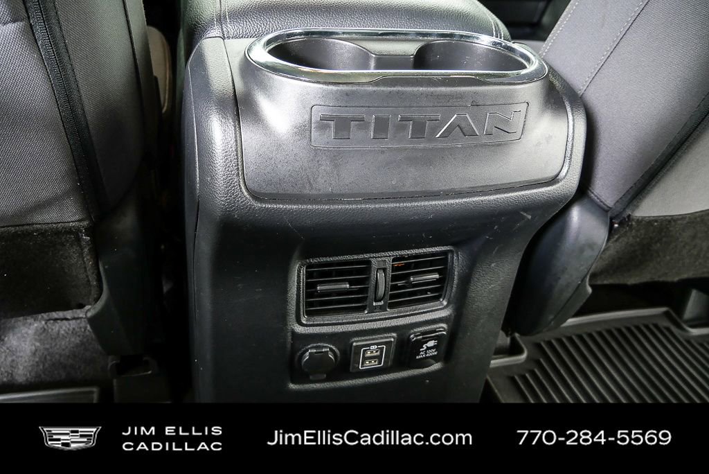 Used 2020 Nissan Titan SV w/ SV Convenience Package image 19