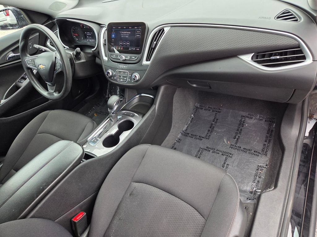 Used 2024 Chevrolet Malibu LT FWD image 18
