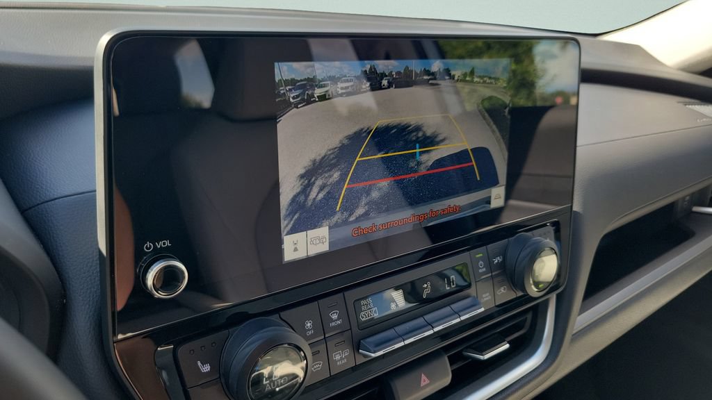 Used 2026 Toyota Grand Highlander XLE FWD image 17