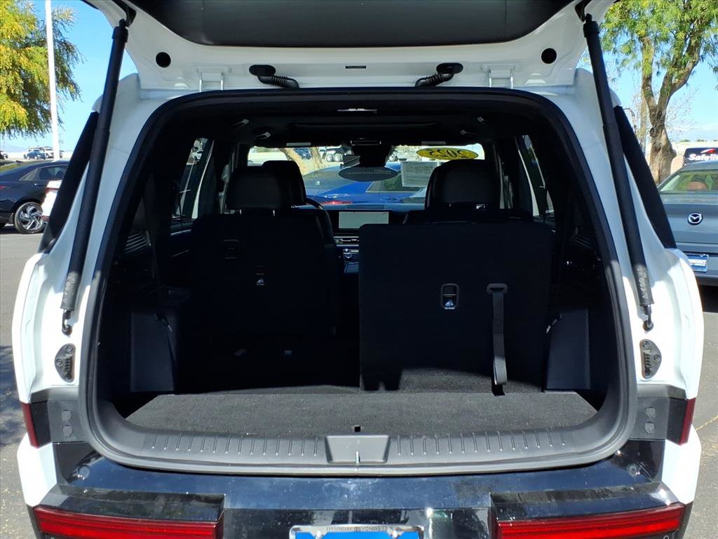 Certified 2025 Hyundai Santa Fe Calligraphy image 11