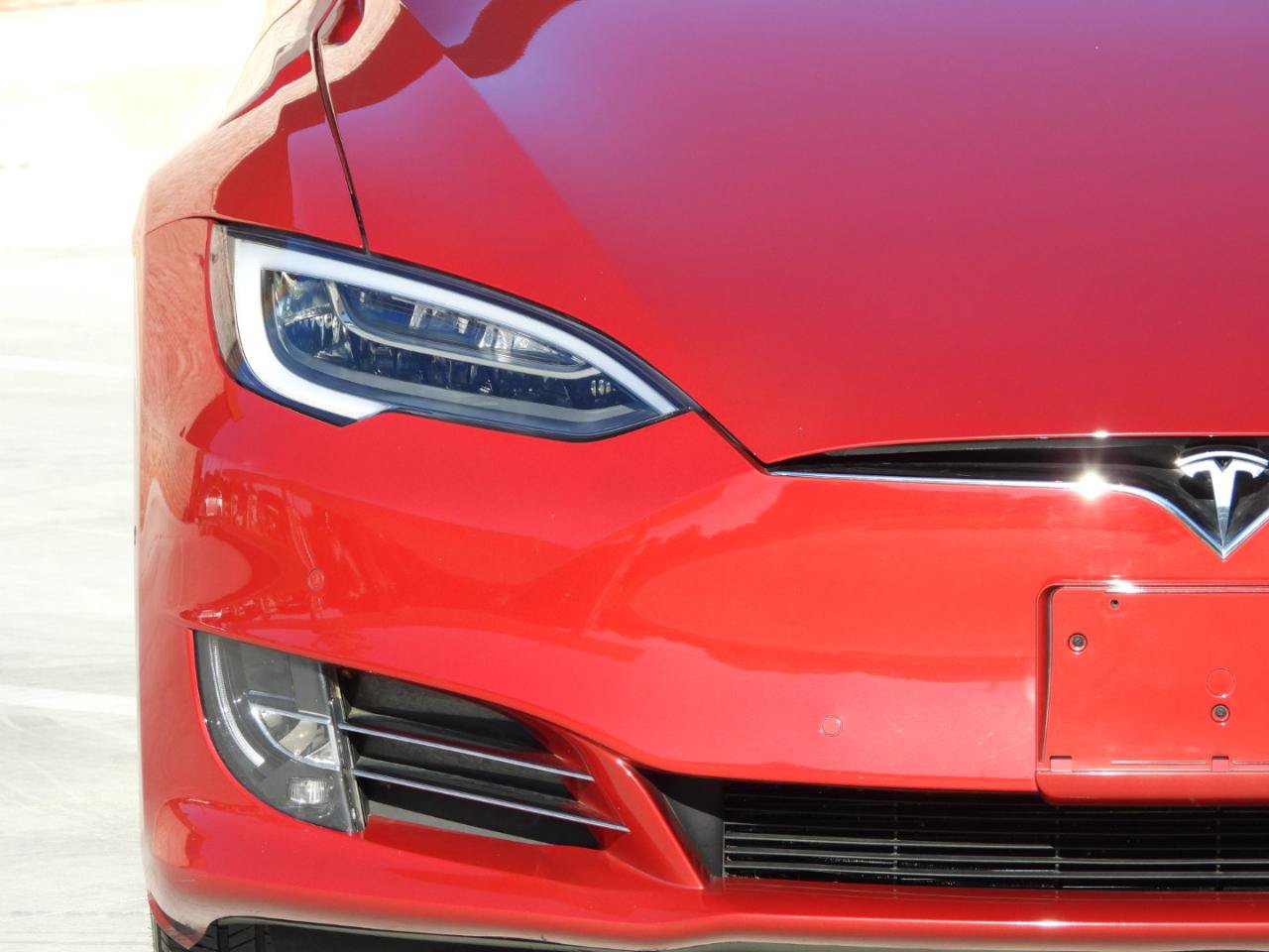 Used 2018 Tesla Model S 100D AWD/4WD image 35