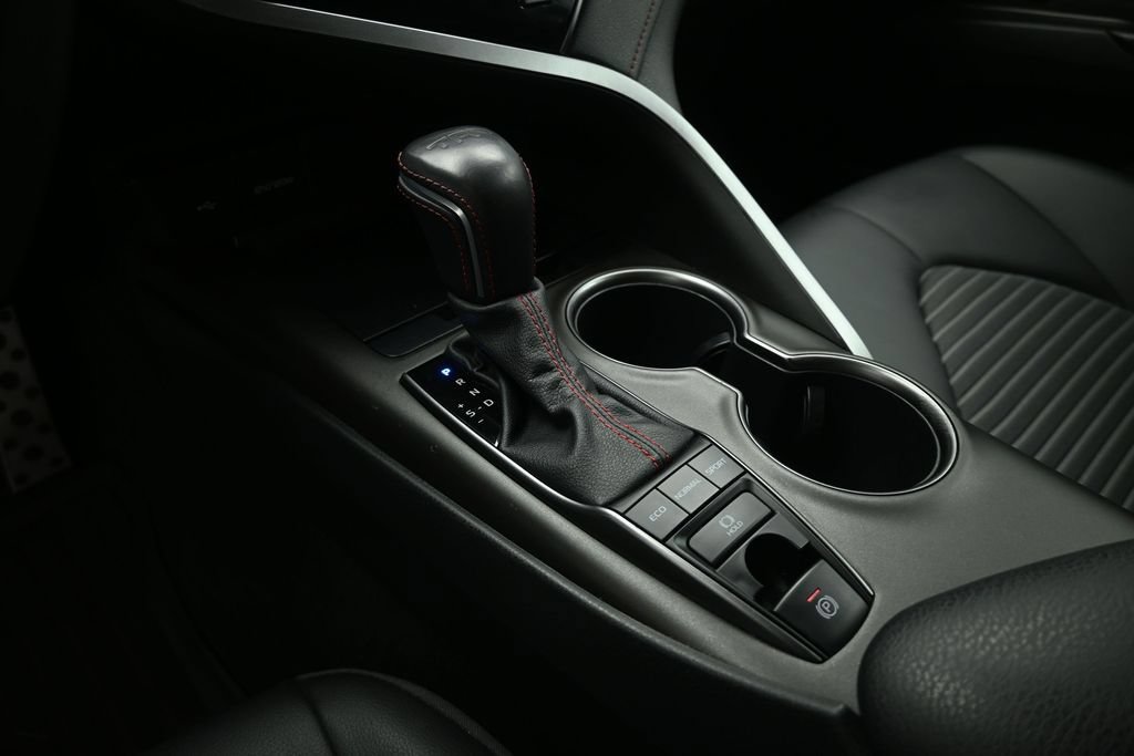 Used 2022 Toyota Camry TRD w/ TRD Package w/JBL Audio FWD image 17