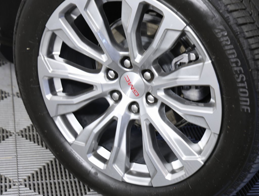 Certified 2024 GMC Yukon XL Denali w/ Advanced Technology Package image 7