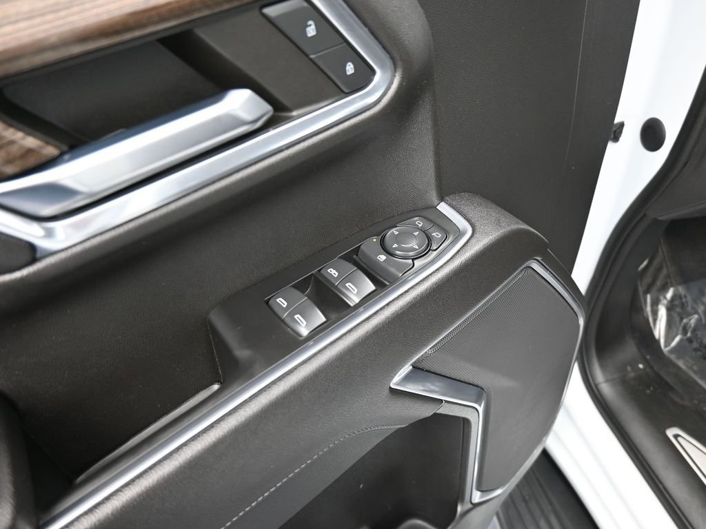 Used 2023 Chevrolet Silverado 1500 LT image 13