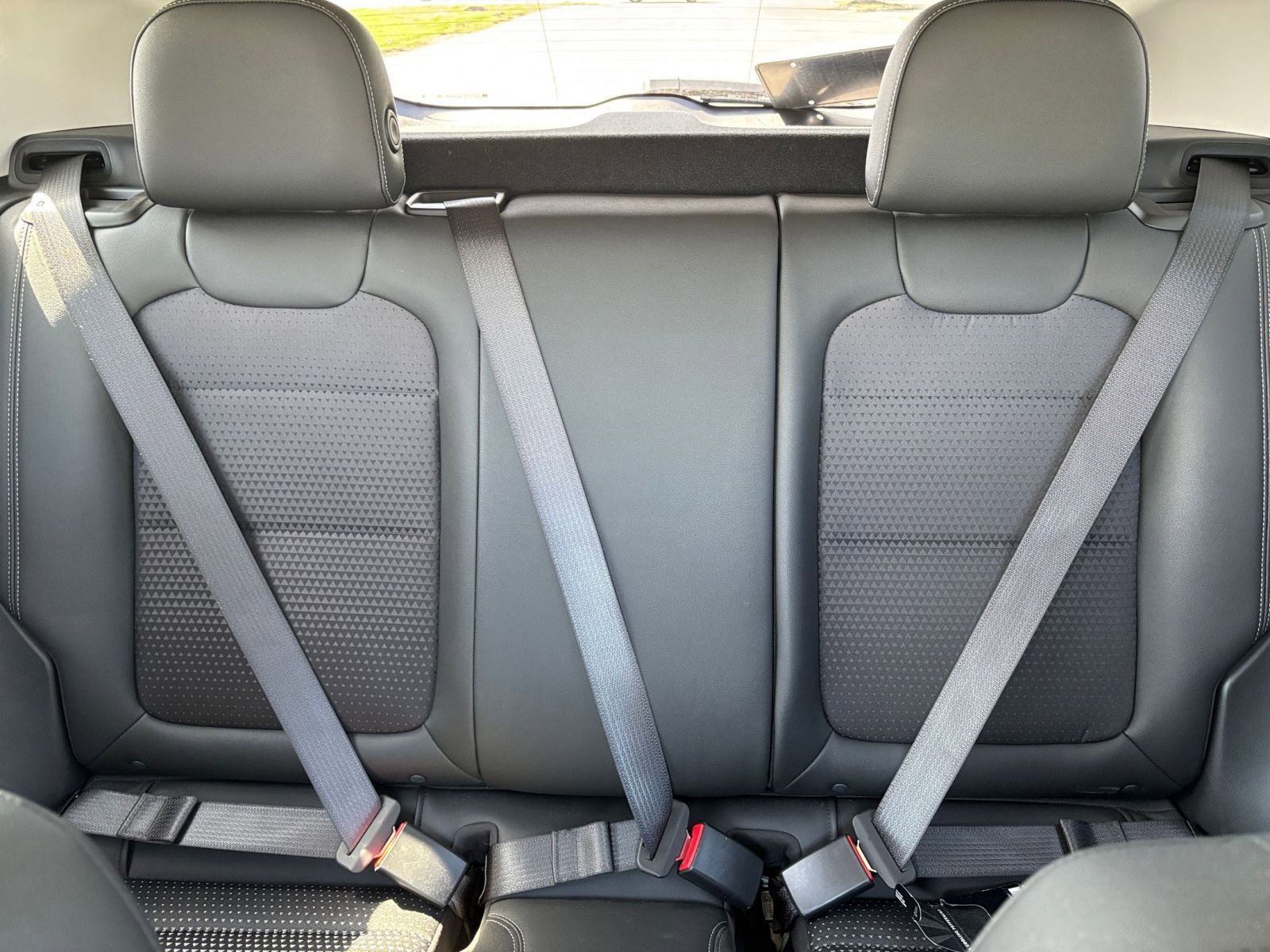 Used 2025 Chevrolet Trax LT image 37