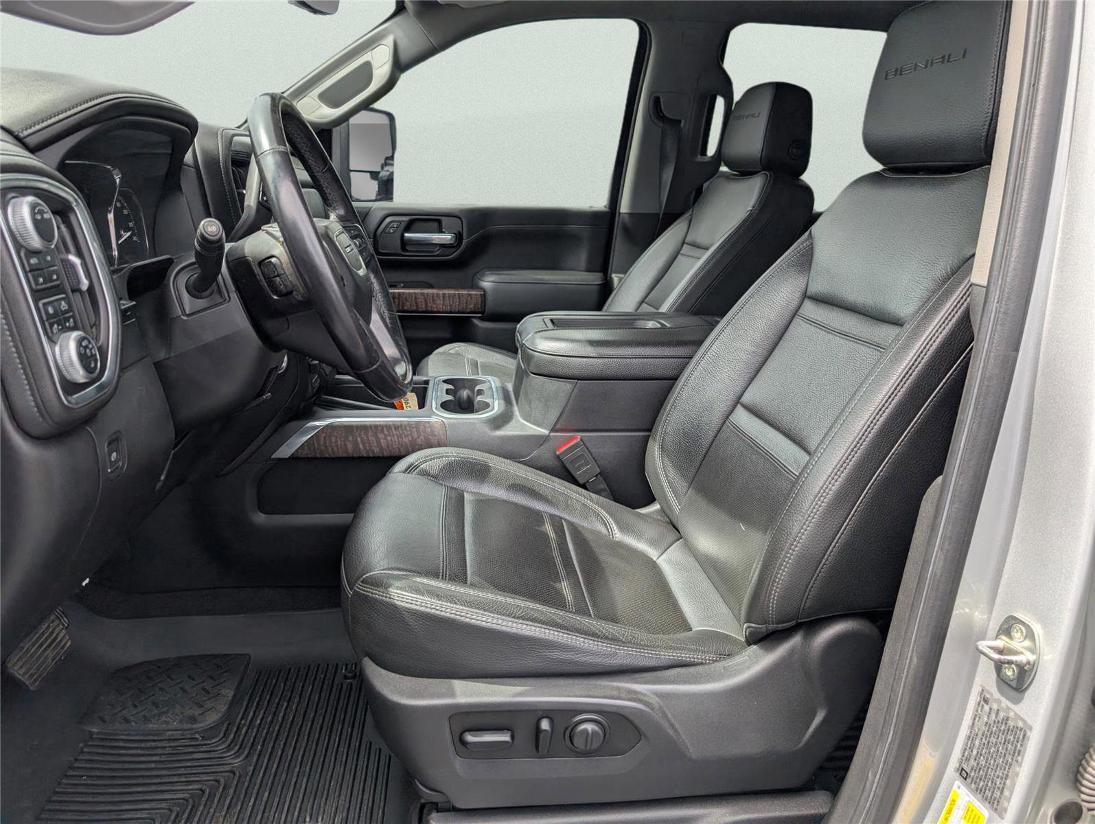 Used 2020 GMC Sierra 2500 Denali w/ Denali Ultimate Package image 10